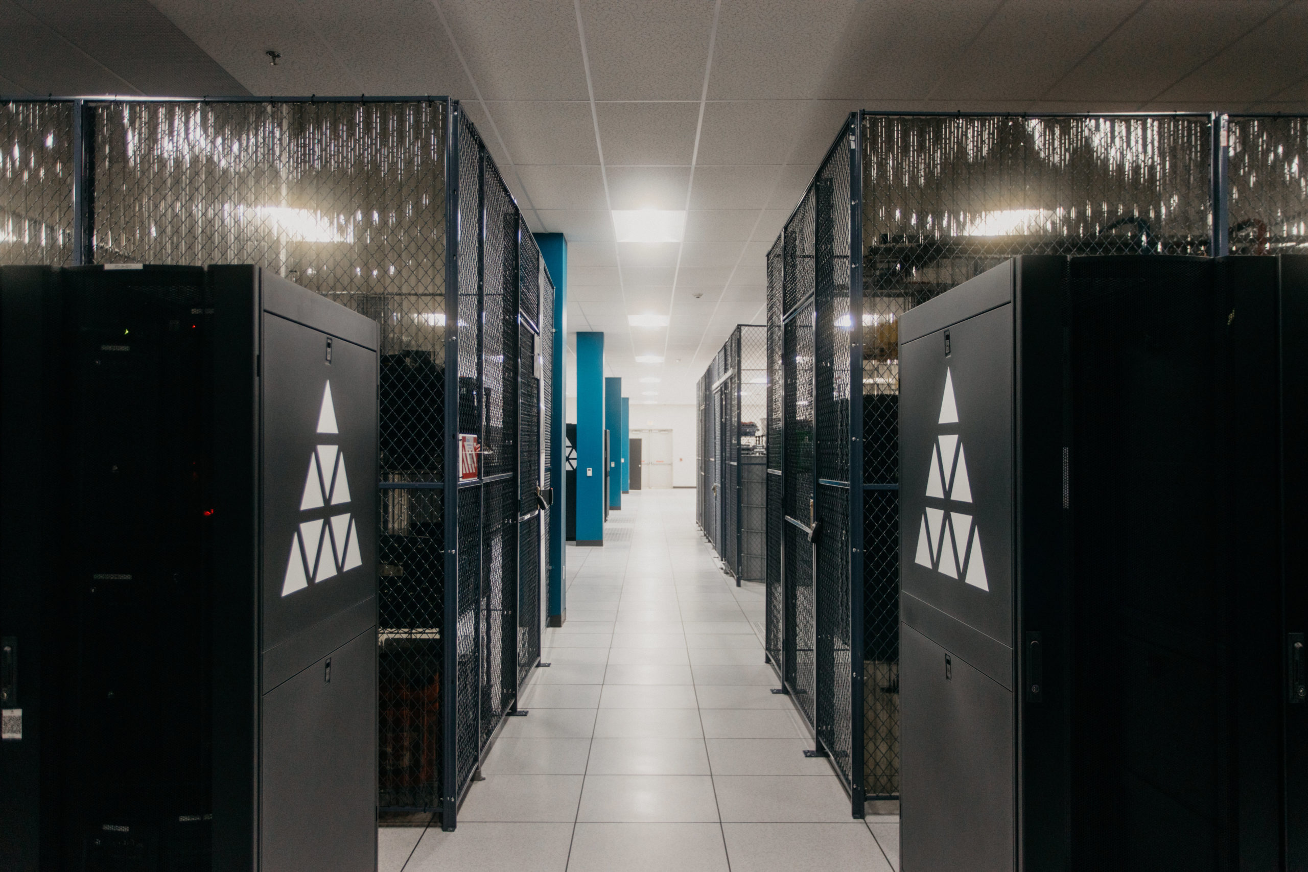 Explaining Server Rack Dimensions Trg